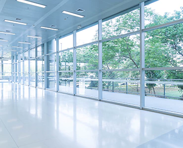 emergency glass repair in Warrington, FL