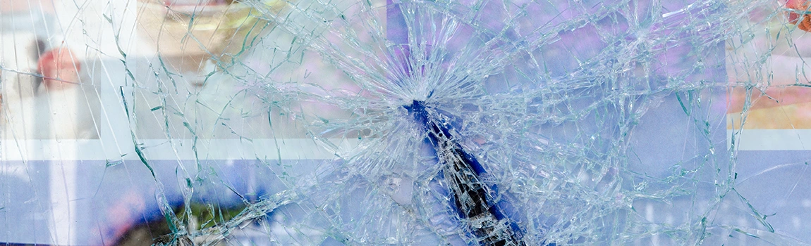 Window Broken Glass Repair in Warrington, FL